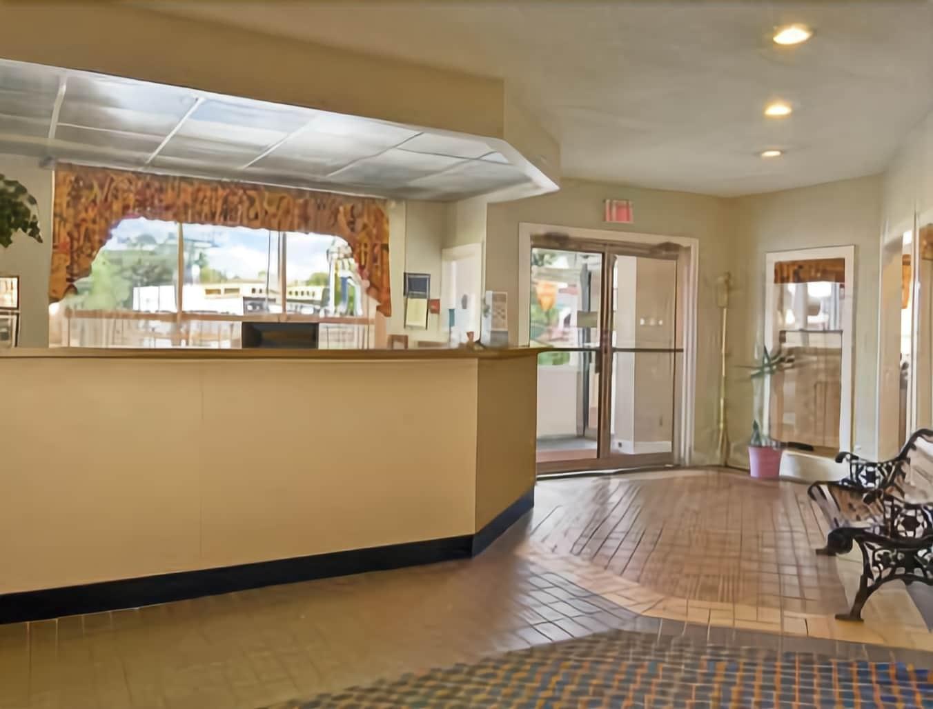 Days Inn By Wyndham Wilmington / University Interior photo